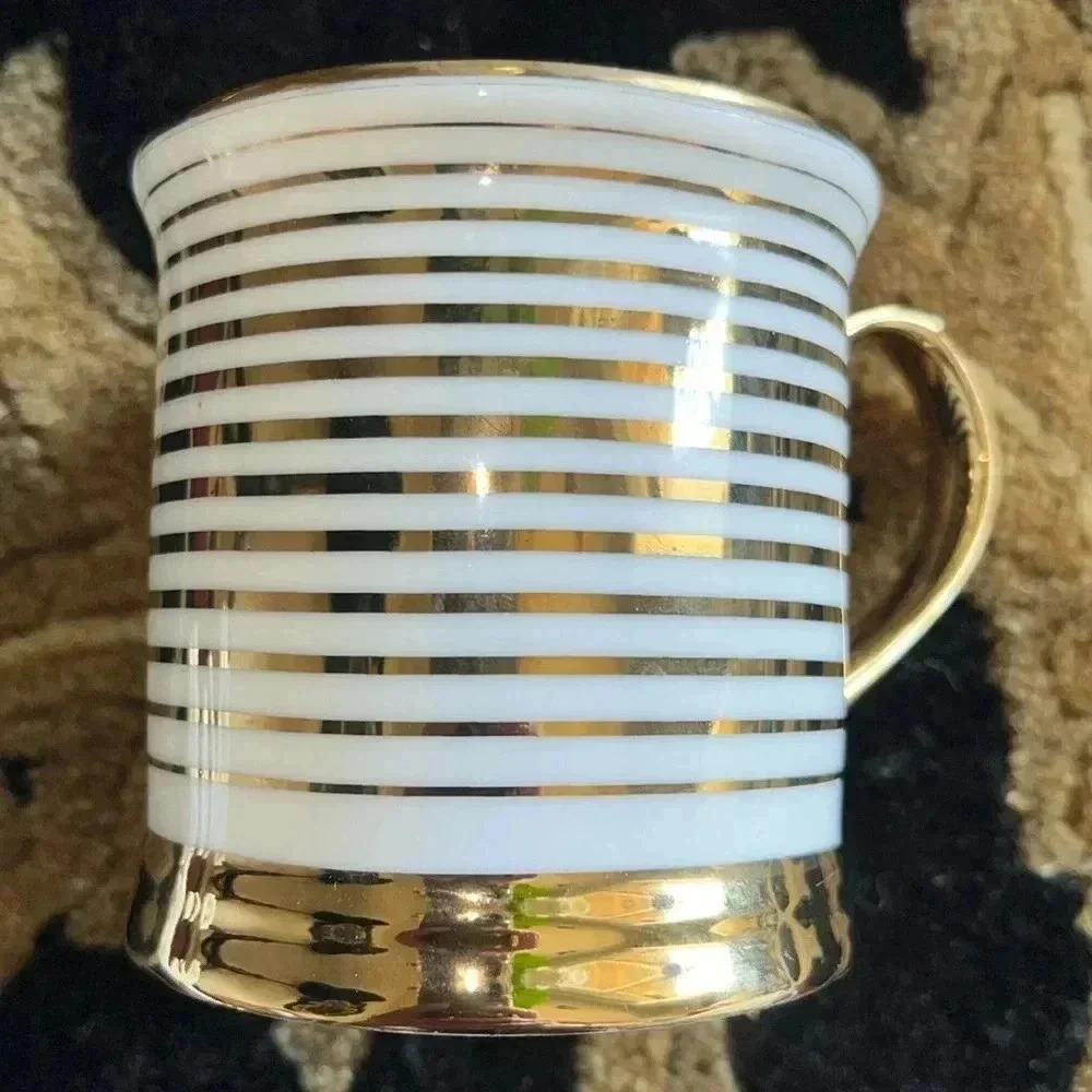 10 Strawberry Street Metallic Gold Tone and White Striped Coffee Tea Mug Cup